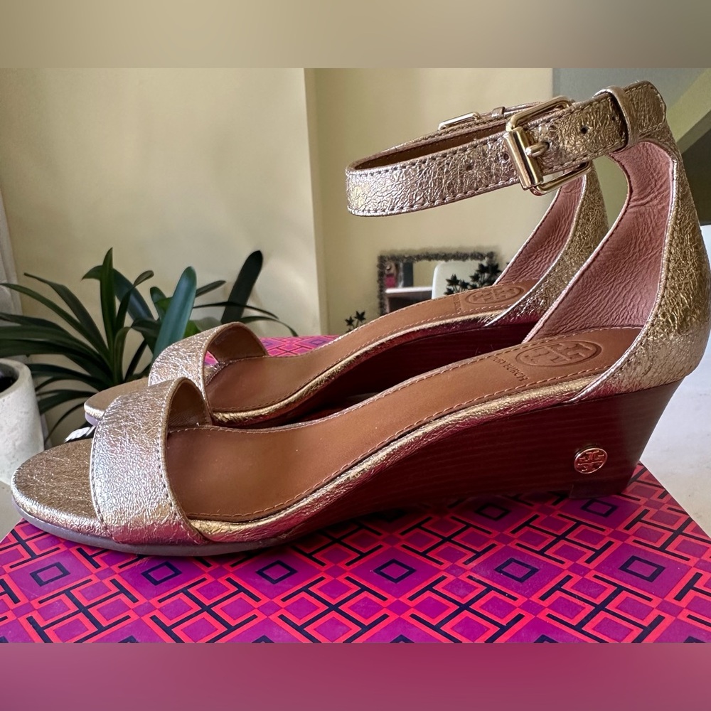 Tory Burch Metallic Gold Wedges